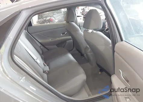 2021 Hyundai Elantra Se z USA, uszkodzony, nr VIN KMHLL4AGXMU119823